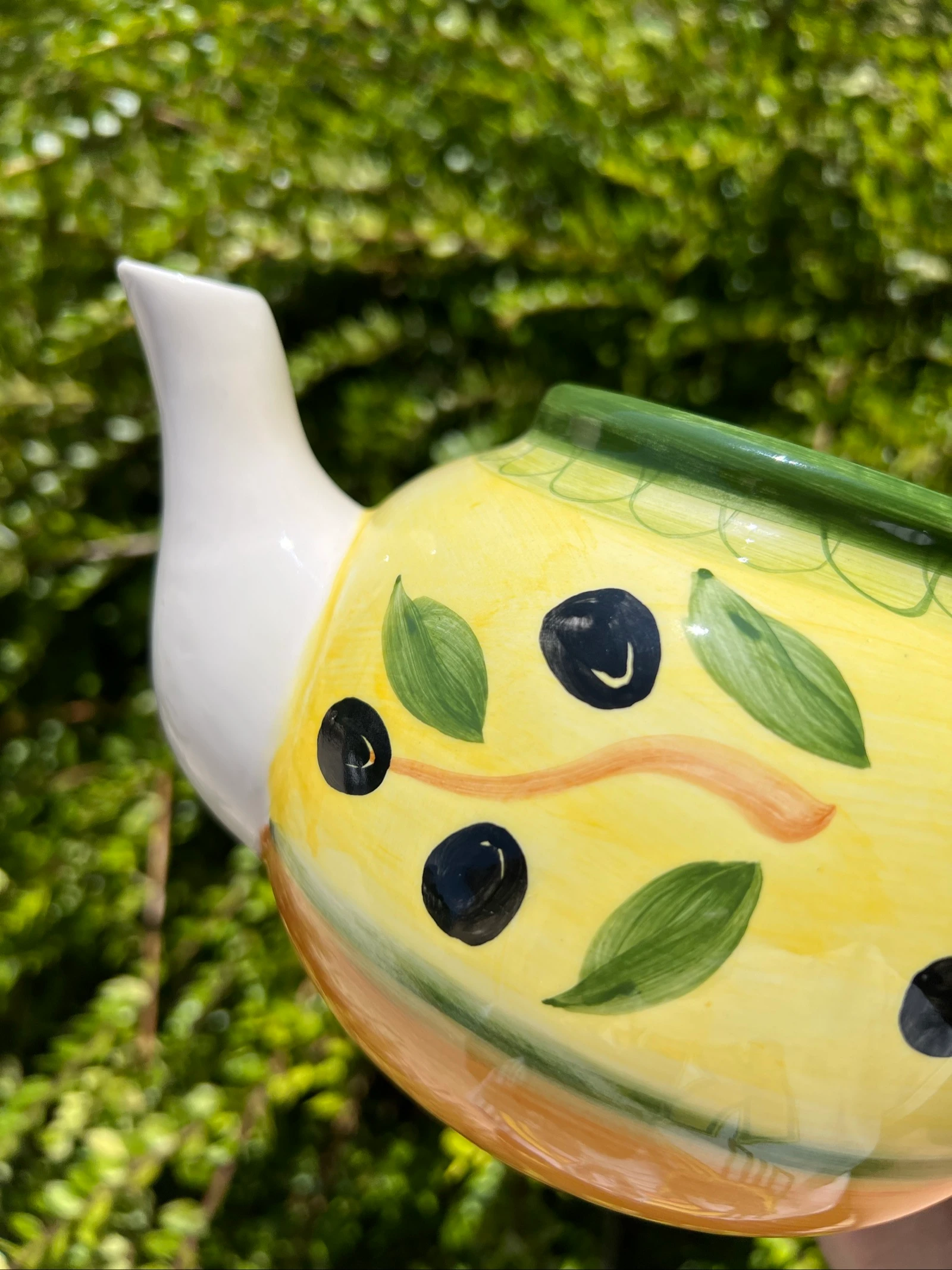 🫒 Vintage keramische theepot L. Dake & Zn Amsterdam geel met olijven decor – photo 7